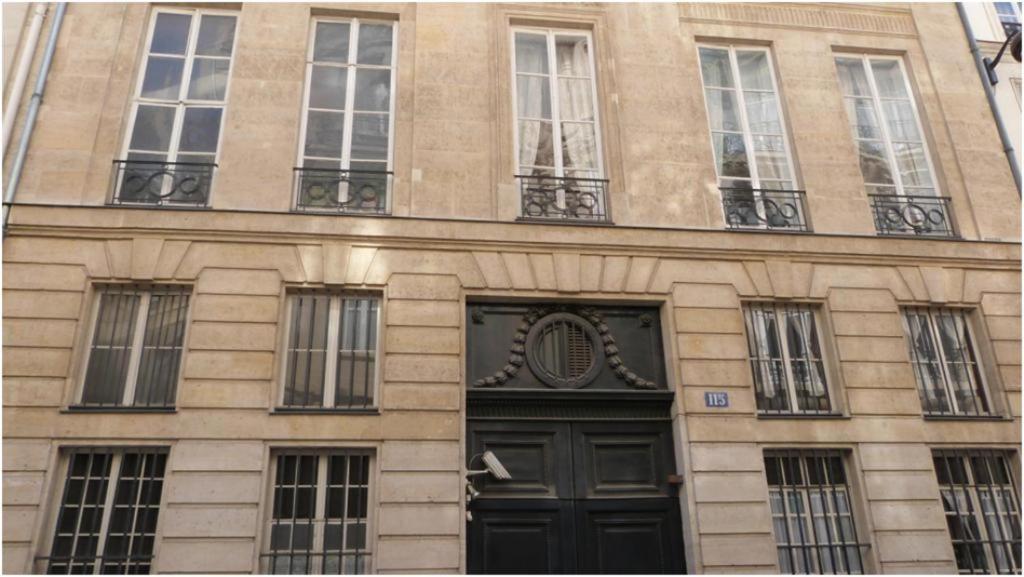 Appartement And Cosy 1 Bedroom Parijs